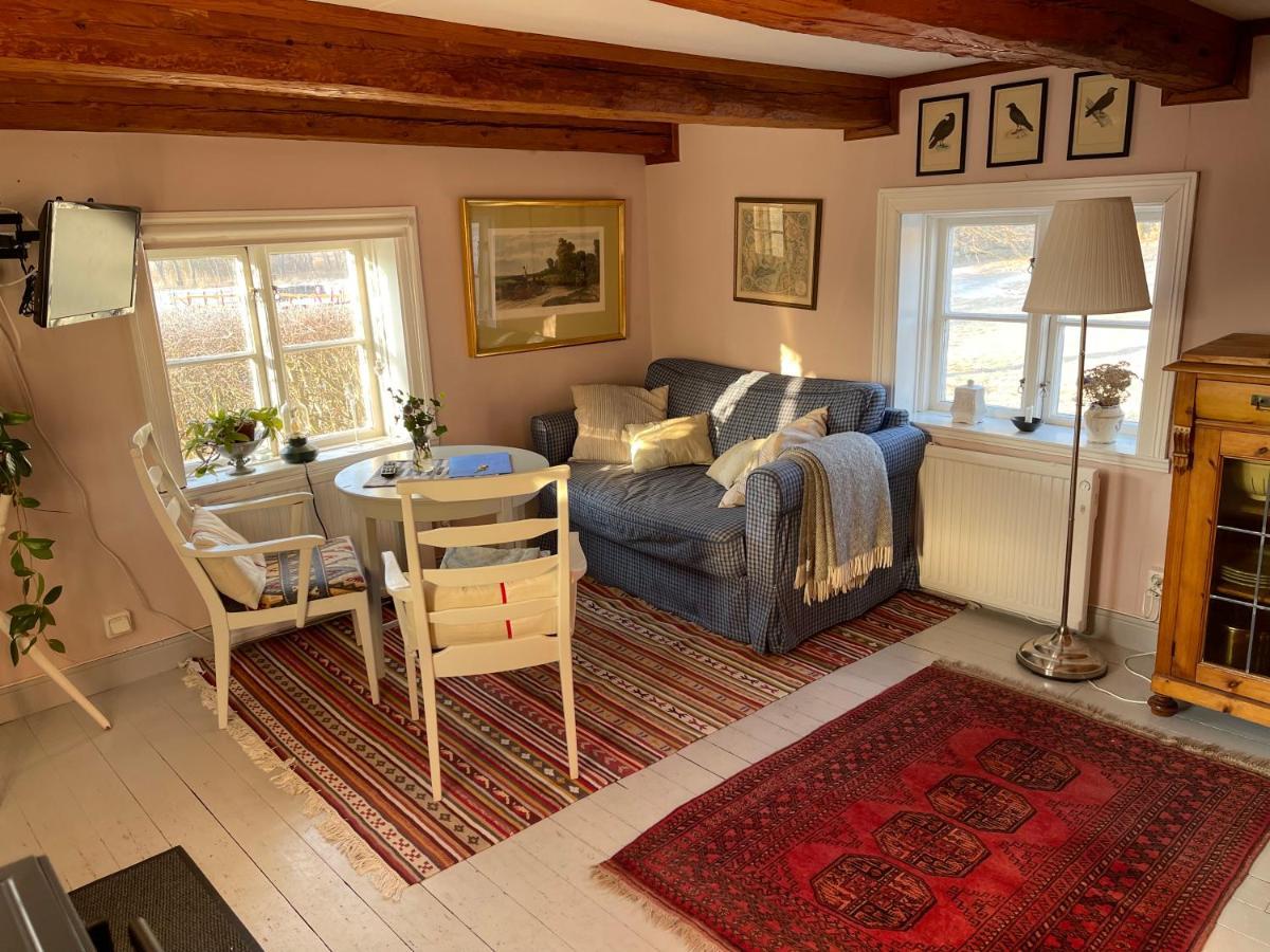 Cozy Lodge At Horse Farm With Lake And Sauna Holo  Экстерьер фото