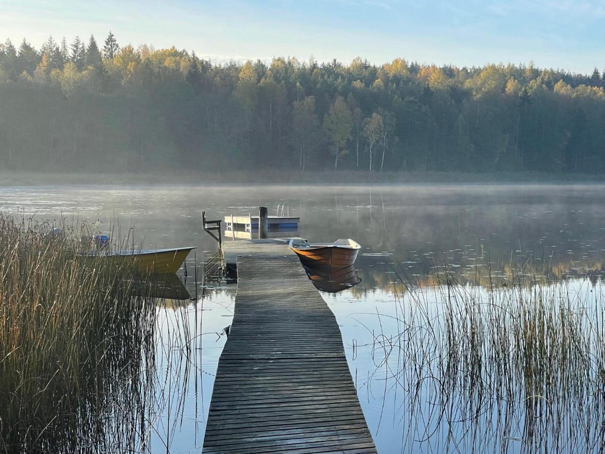 Cozy Lodge At Horse Farm With Lake And Sauna Holo  Экстерьер фото